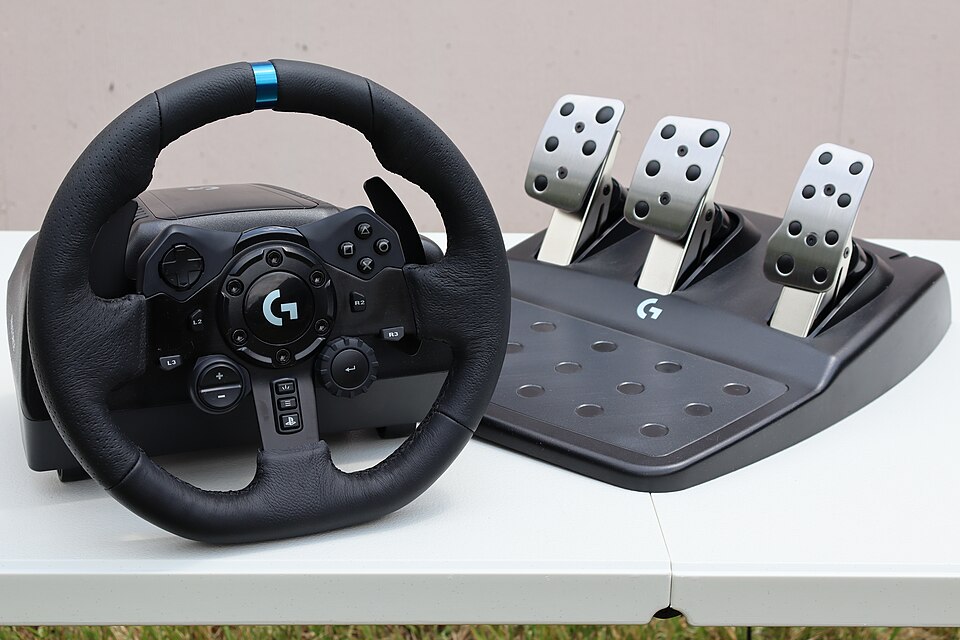 Logitech G923, version PlayStation