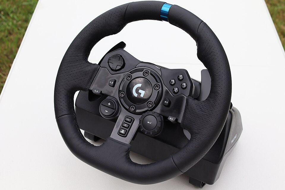 Logitech G923, version PlayStation — vue 2